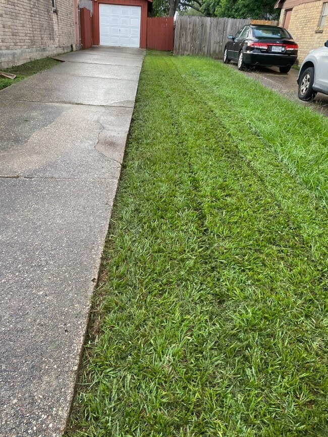 Photo - 2323 Spring Dusk Dr