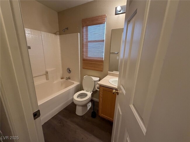 Photo - 4241 Ivory Nut St