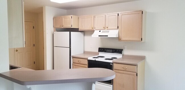 Photo - 385 Cross St