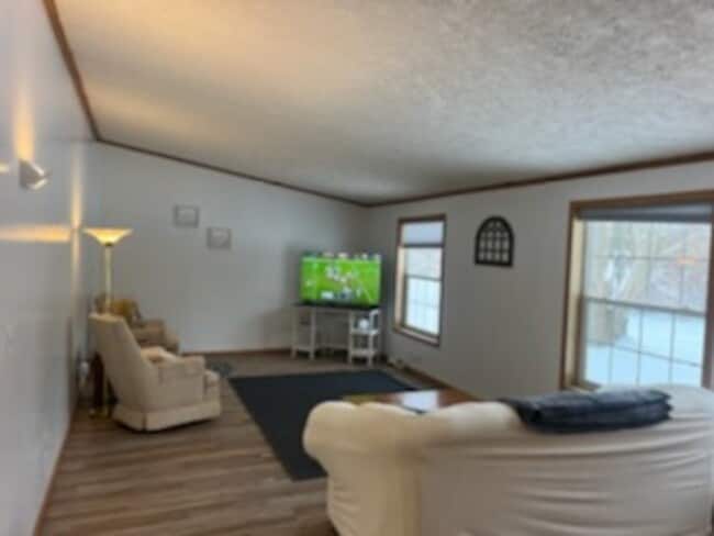 Photo - 19755 38th St