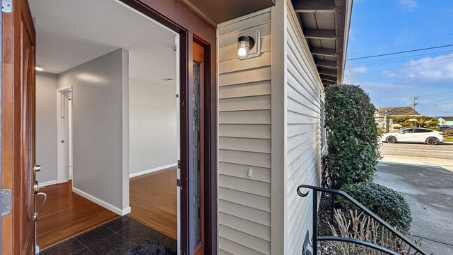 Photo - Coastal Comfort & Entertainer’s Retreat in Marina Faire