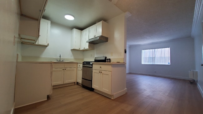 Photo - 1230 W Hillandale Ave Unidad B