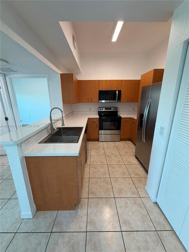 295 NW 57th Ave Unit 508