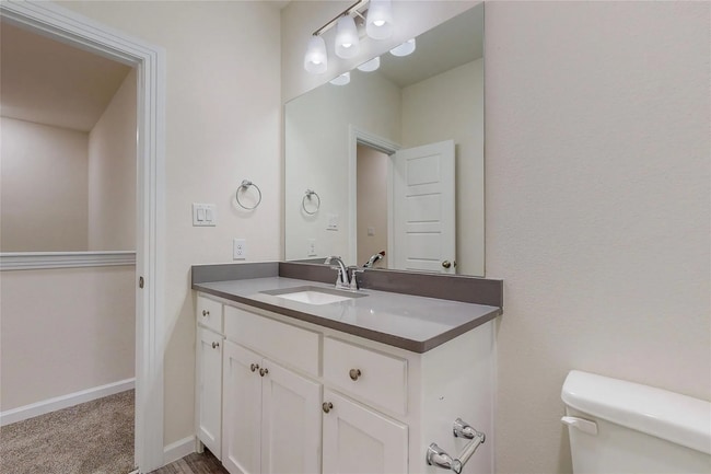 Photo - 3 Bed 2 bath 2 Car Garage Luxurious Townhome in Frisco!