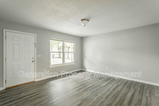 Photo - 1534 N Joiner Rd