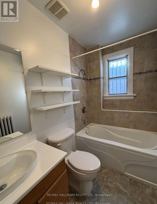 Photo - A - 1616A BLOOR STREET W