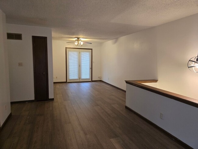 Photo - 828 Dondee Dr Unit A