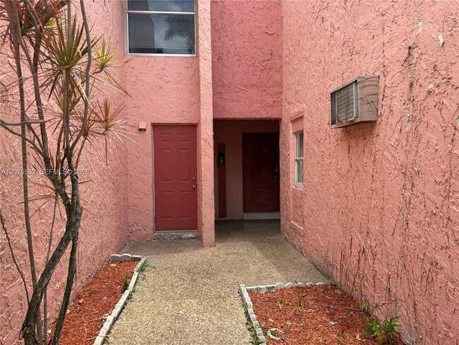 Photo - 5728 NW 16th St
