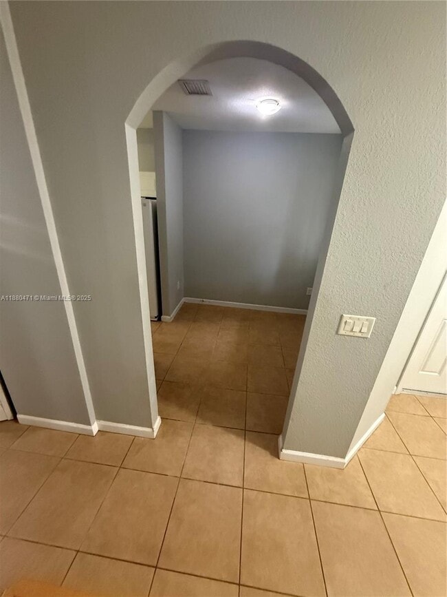 Photo - 152 SE 29th Ave