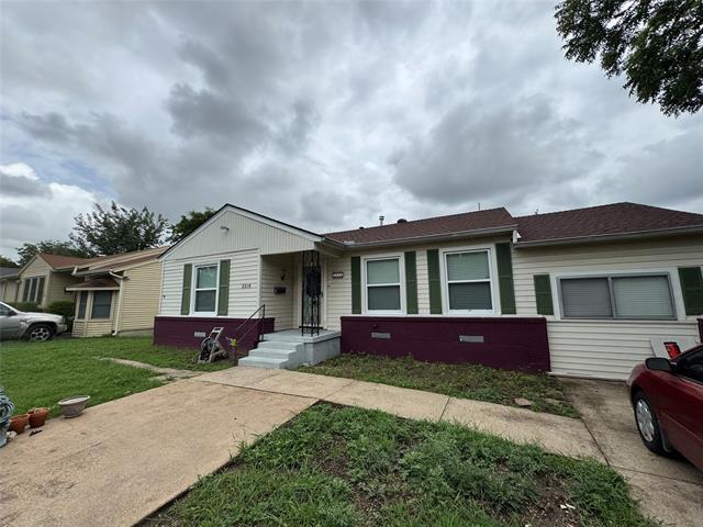 Photo - 2318 Fenwick Dr