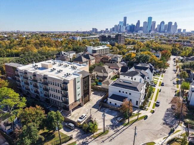 Photo - 2802 Morrison St Unit 201