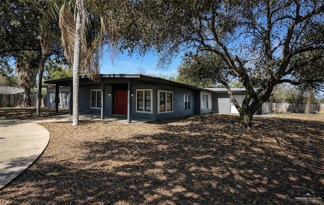 Building Photo - 9 N Shary Rd