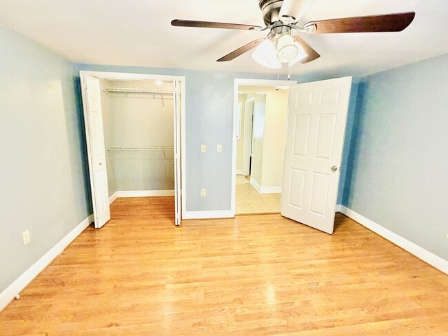 Photo - 715 Holland Ave