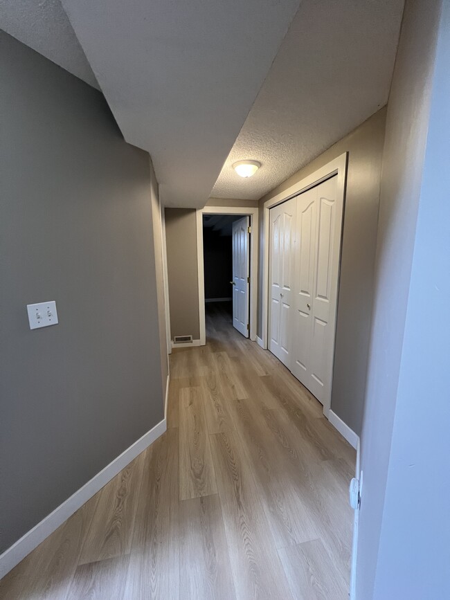 Photo - 7519-7536 36 Ave NW