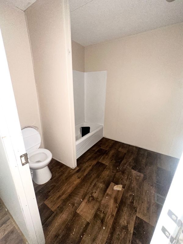 Photo - 2001 W Loop 304