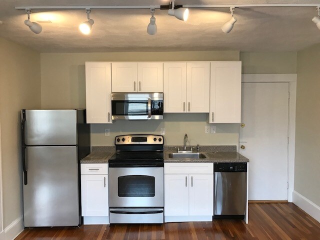 Photo - 390 Highland Ave Unit 402-26