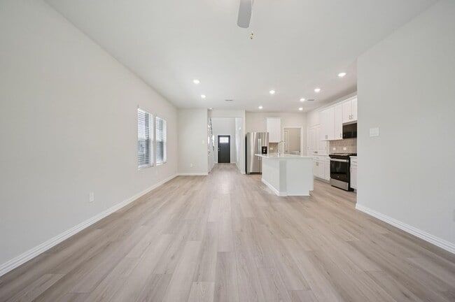 Photo - 3412 Brompton Dr