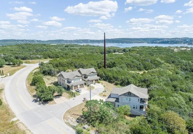 Building Photo - 4301 Mansfield Dam Rd Unit 1102