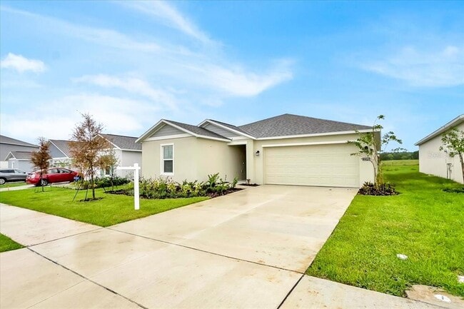 Photo - 2398 McKinley Dr