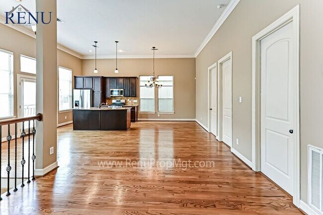 Photo - AVAILABLE NOW FOR A SELF GUIDED TOUR!