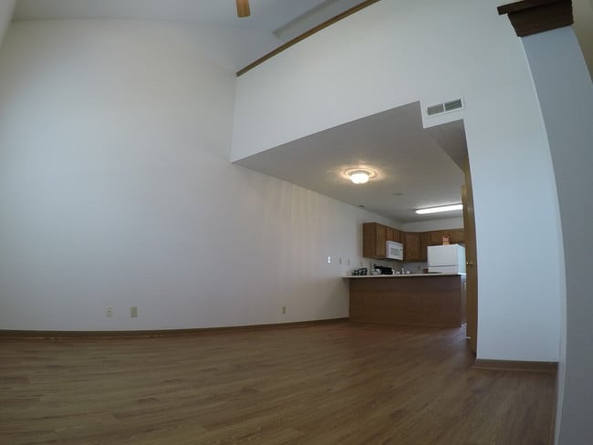 Crosspoint Apartments