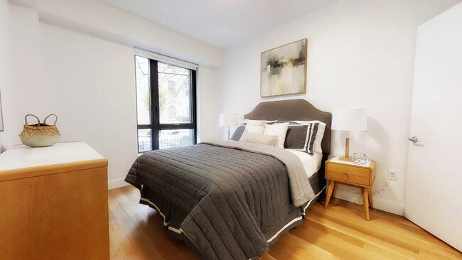 Photo - 540 W 114th St Unit 3