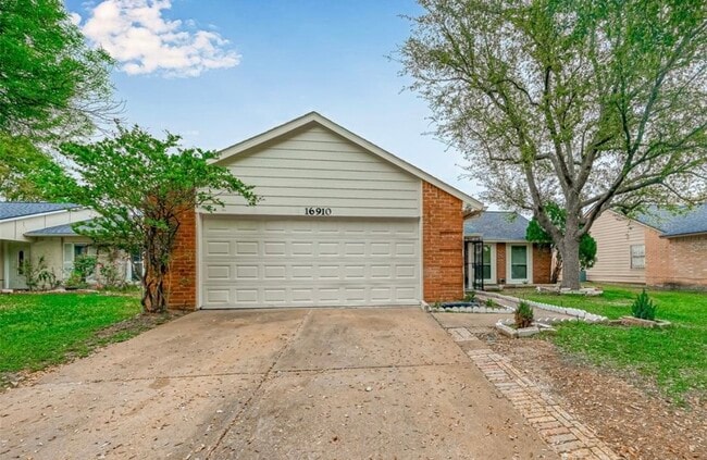Photo - 16910 Cairngale St