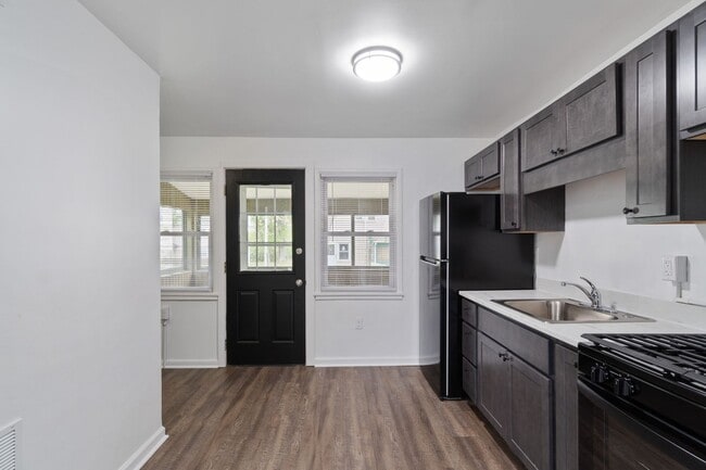 Photo - 66 Midland Heights Cir