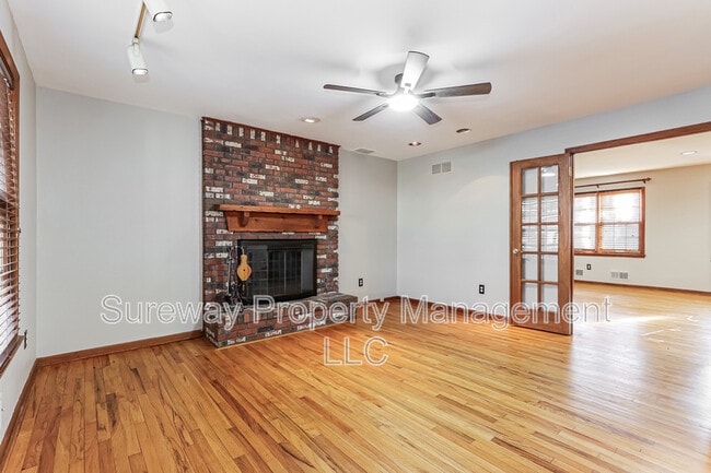 Photo - 513 Glenmere Ave