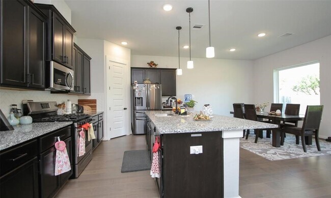 Photo - 2103 Pueblito Dr