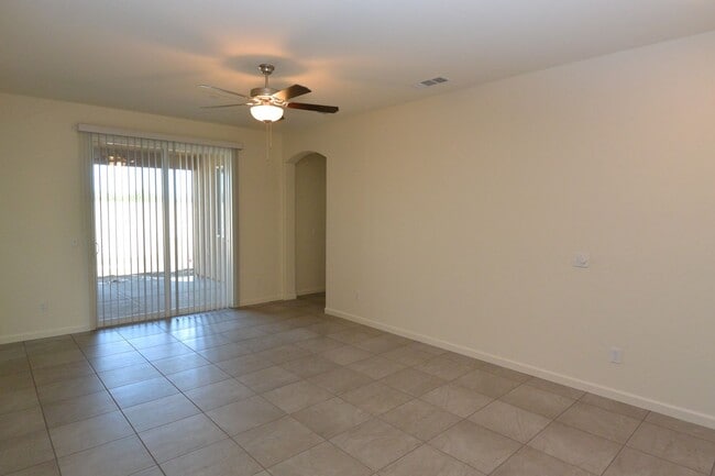 Photo - Newer northwest Visalia home in Ashton Par...