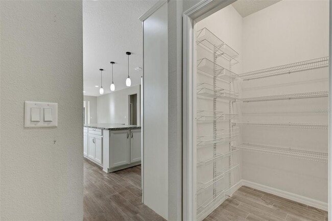 Photo - 361 Almansa St