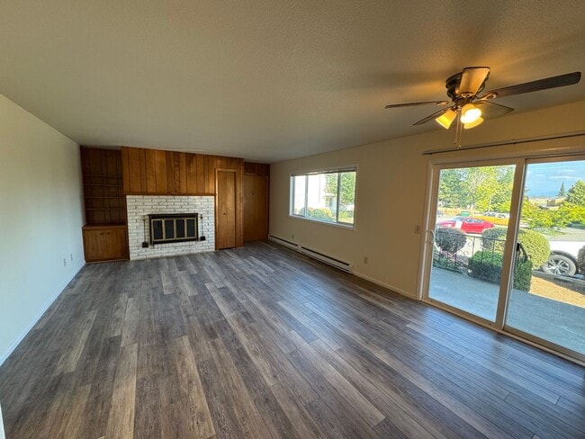 2166 Eastview Pl Unidad 6