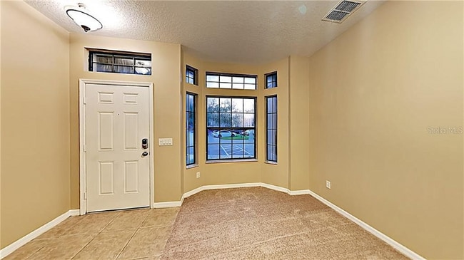 Photo - 6001 Scotchwood Glen