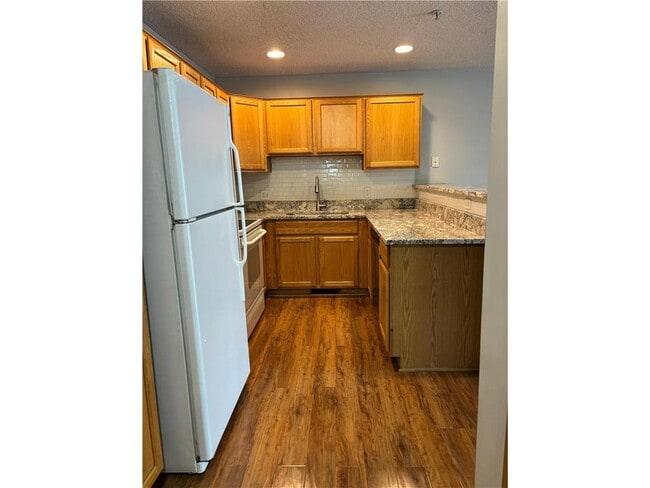 Photo - 4770 Underwood Ln N