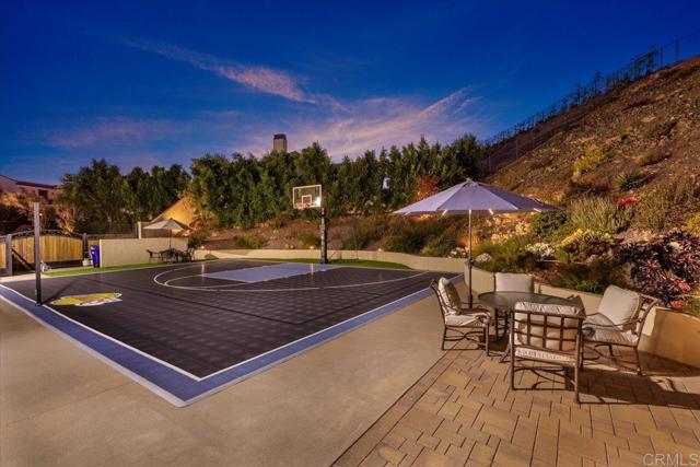 Photo - 1048 Quartz St