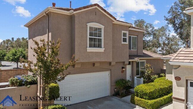 Building Photo - 27825 Crown Ct Cir Rental