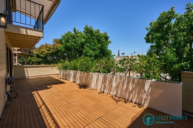 Building Photo - Noe Valley/Dolores Heights: Luxury Condo w/ Expansive Private Deck & 2 Car Parking Unit 1043 Dolores St.