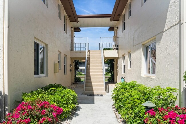 Photo - 1155 Sandpiper St Unidad B3 Rental