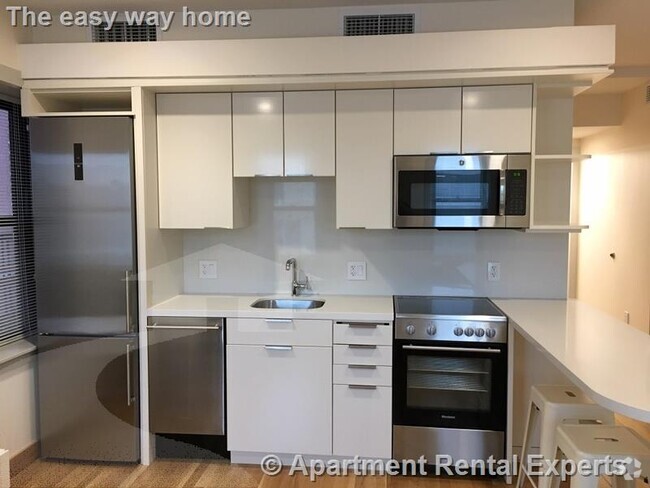 Building Photo - 115 Mt Auburn St Unit #23 Rental