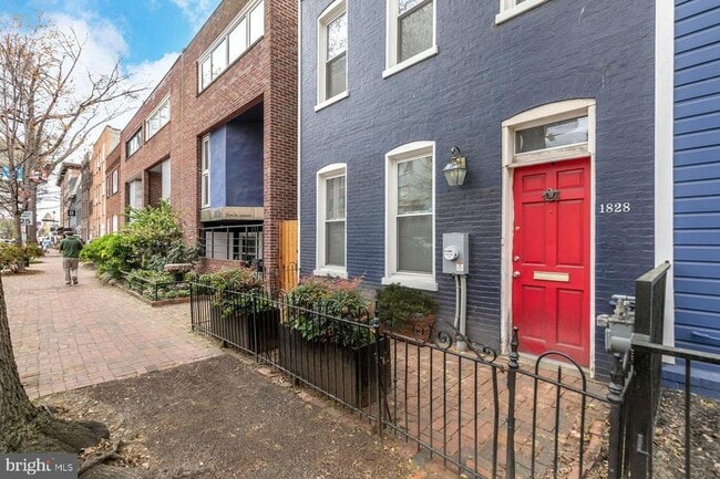 Photo - 1828 Florida Ave NW House