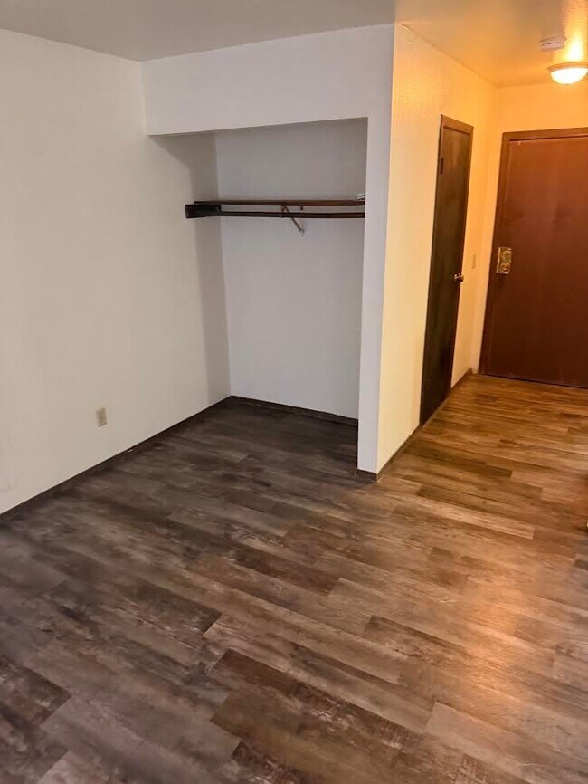 Photo - 454 W Dayton St Unidad 115