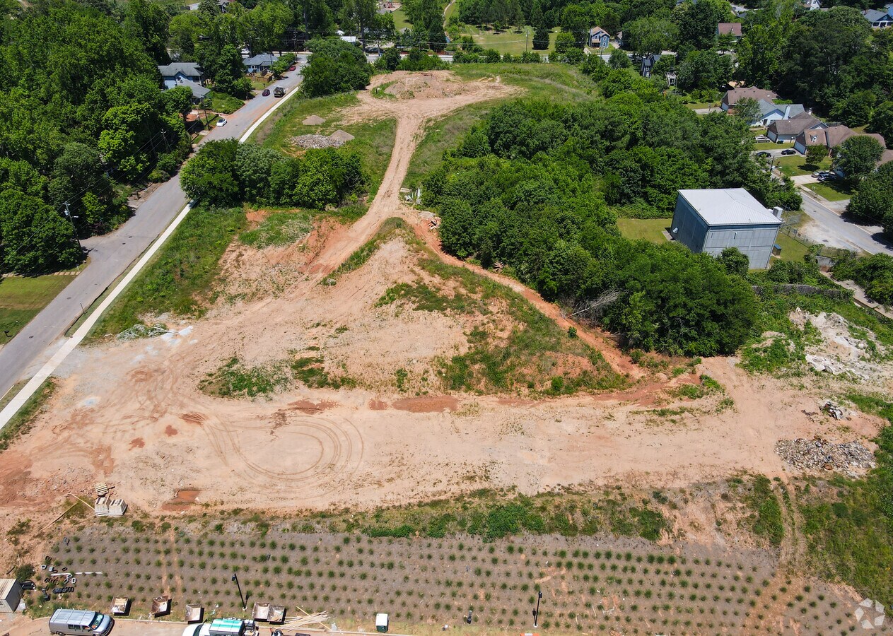 Construcción - The Garrison