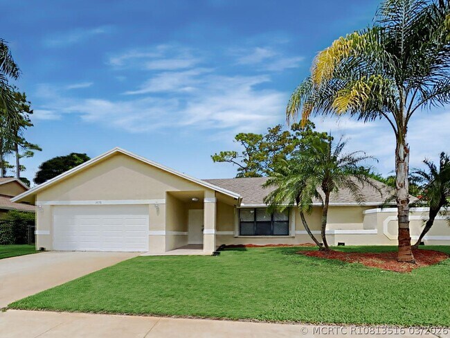 Building Photo - 14355 Blackberry Dr