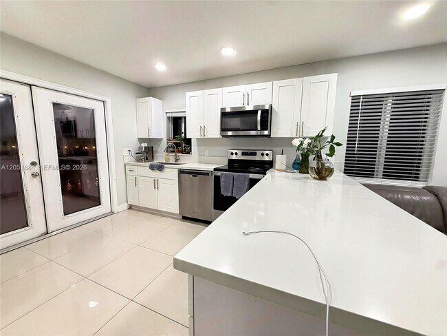 6362 Southgate Blvd Unit 2