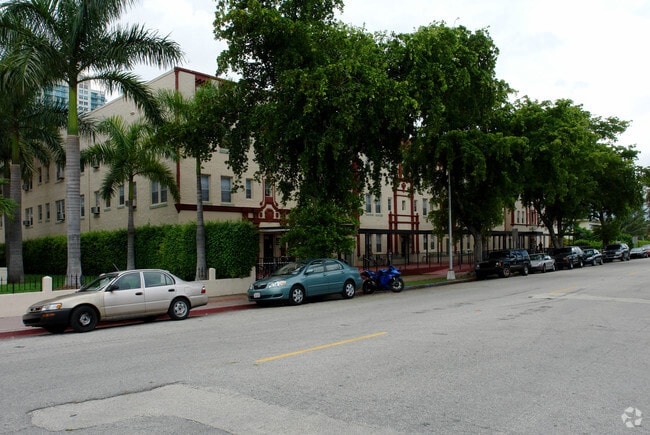 Photo - Lulav Square Apartments