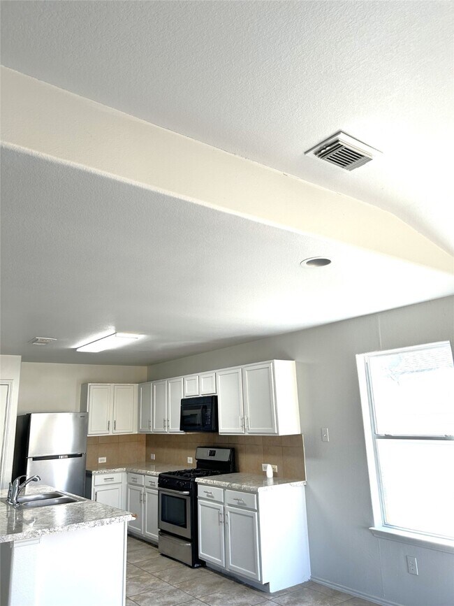 Photo - 18702 Desert Marigold Dr