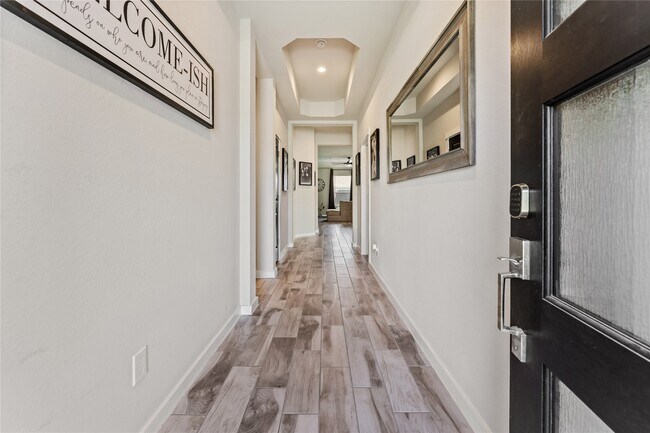 Photo - 8422 Hunterwyck Ln