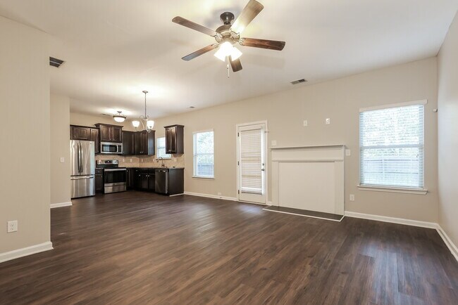 Photo - 619 Beaujolais Ct