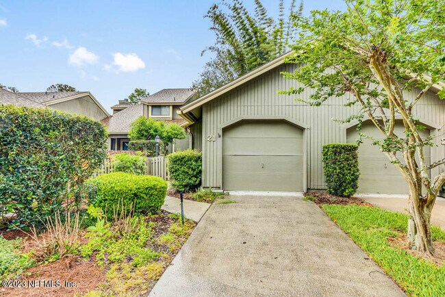 Building Photo - 21 Turtleback Trail Rental